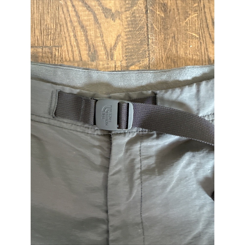 The North Face Convertible Pants Mens 34x34 Charcoal Hiking Cargo Zip Off EUC - Picture 3 of 9